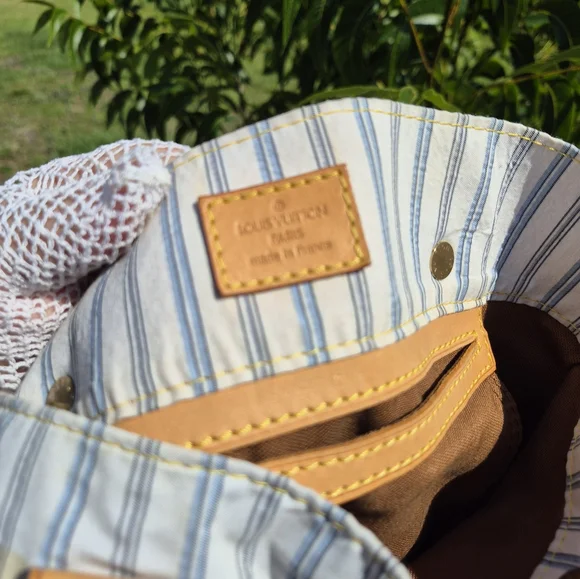 AUTHENTIC Louis Vuitton Tanglier Tote with Box And Papers - Picture 6 of 15